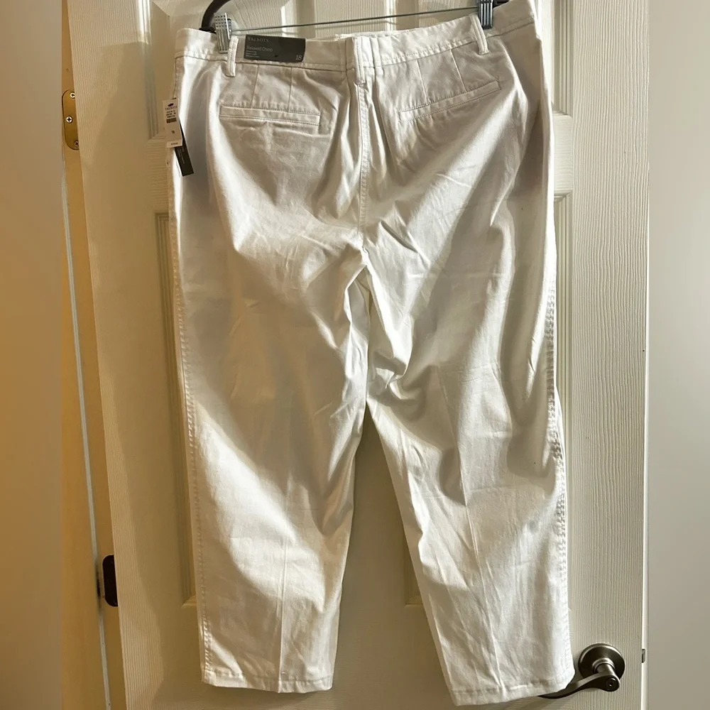 NWT Talbots Women’s Relaxes Chino Ankle‎ Length Size 18 - Picture 2 of 13